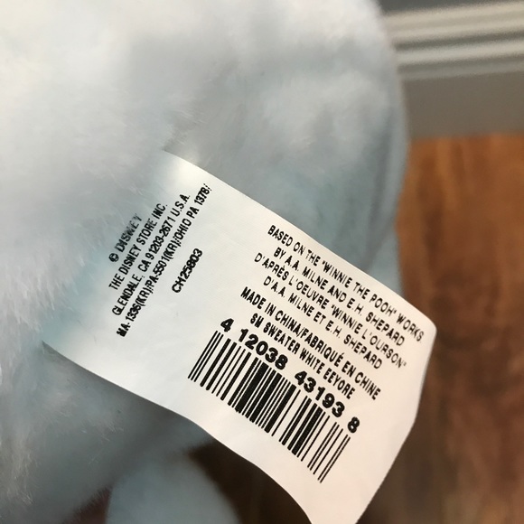 ❄️Winter White Plush Sweater Eeyore - Picture 9 of 9